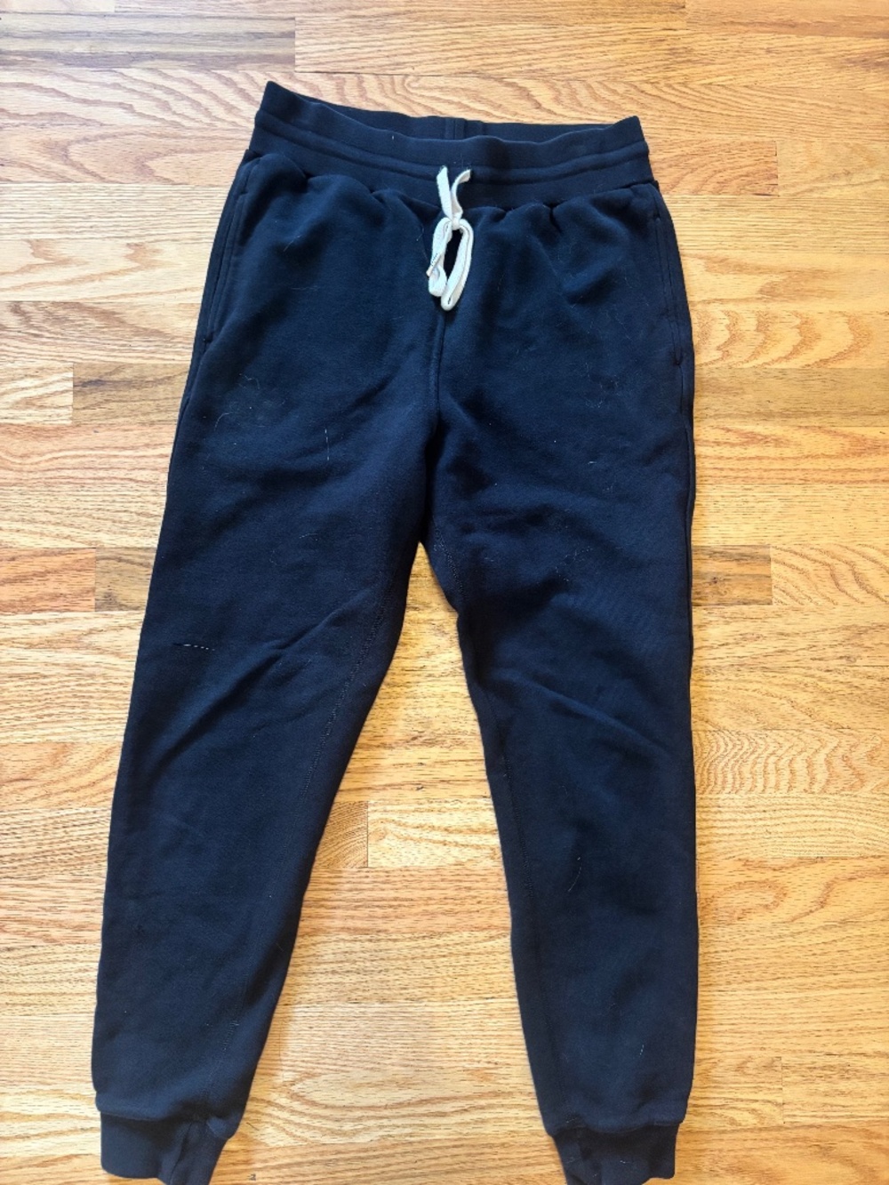 JOHN ELLIOT sz. 3 (L)